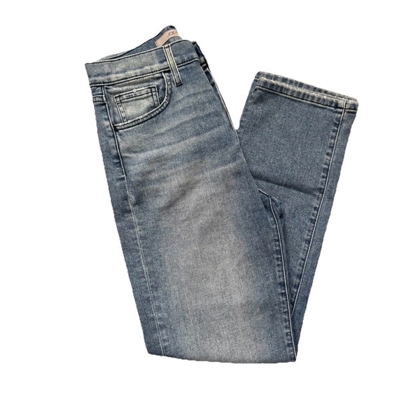 Joe's Women’s Jeans in a medium wash with a straight leg fit. - Picture 2 of 5
